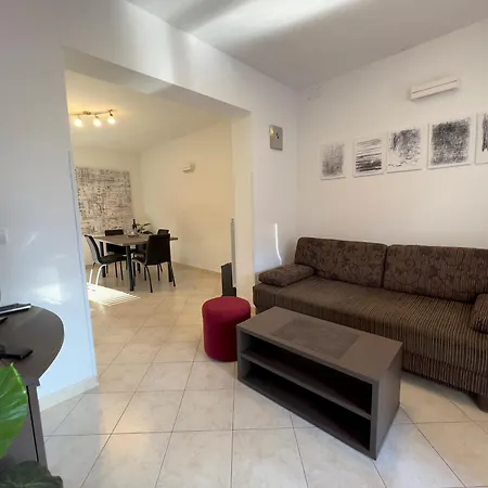 Appartamento In The Heart Of - 50m To The