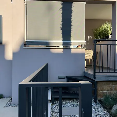Apartment In The Heart Of - 50m To The Porec